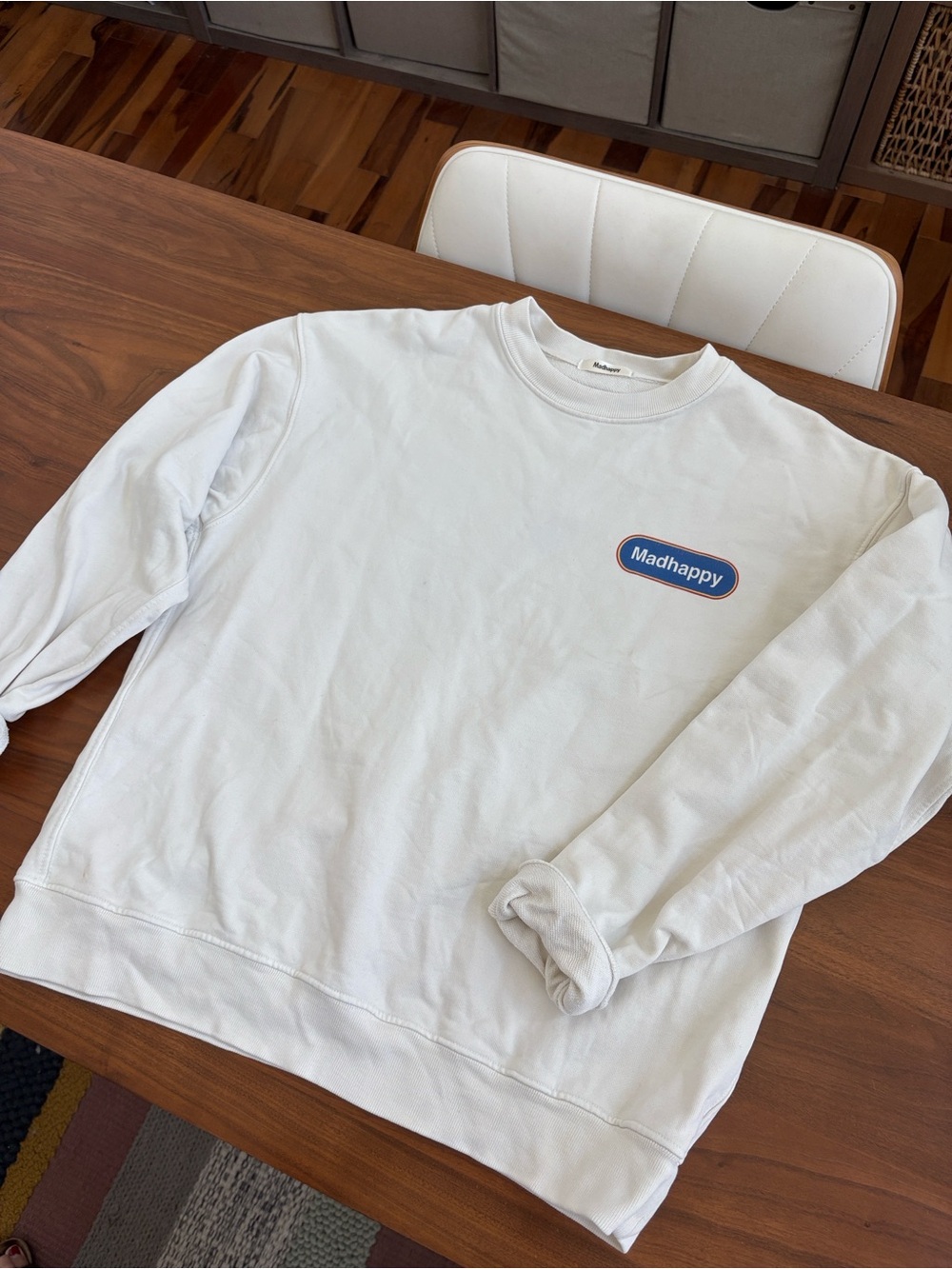 Madhappy‎ Off-White Crewneck Classics Logo Sweatshirt Pullover USA Size Small - Picture 9 of 13